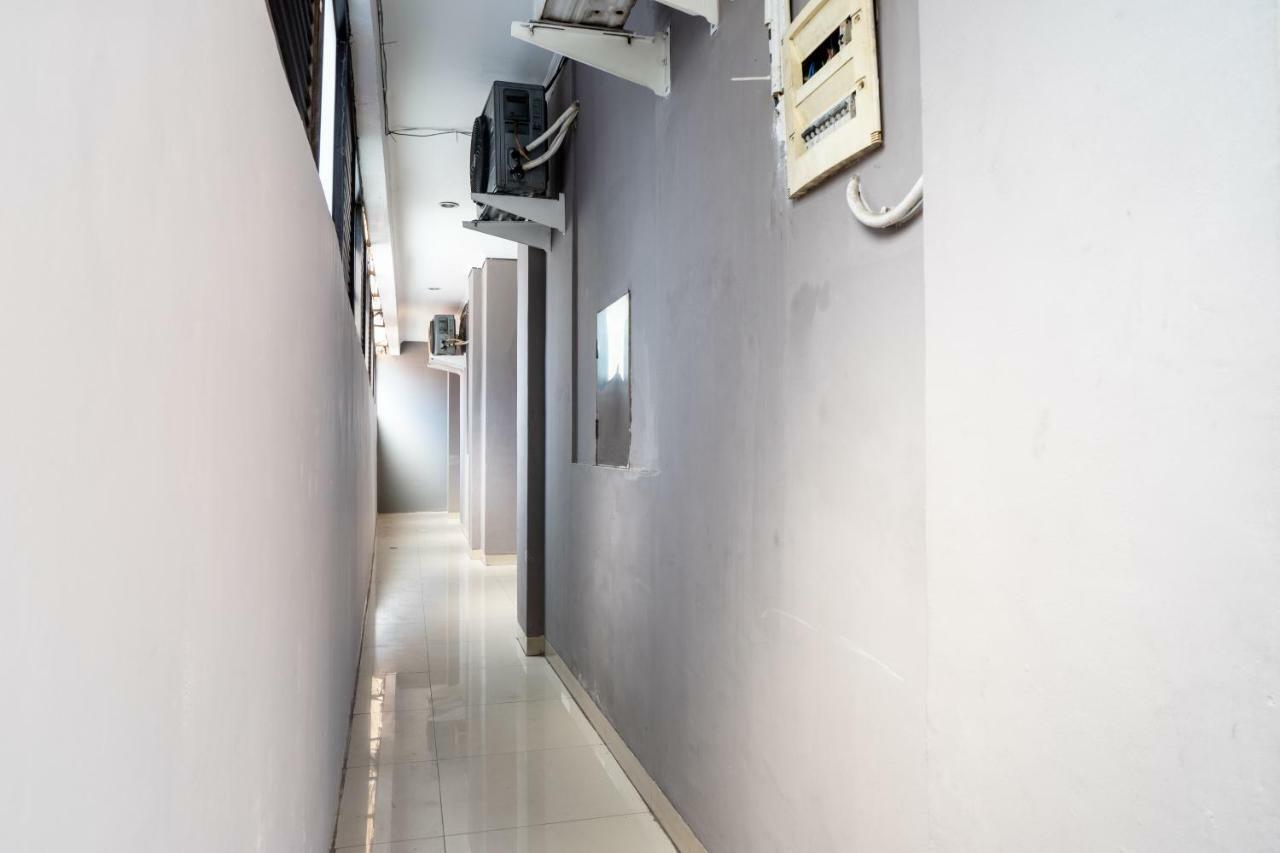 Reddoorz Plus @ Sawah Besar Jakarta Kültér fotó